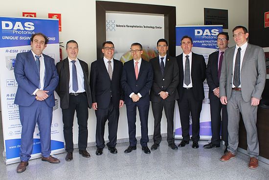 EU Commissioner Carlos Moedas visiting DAS Photonics